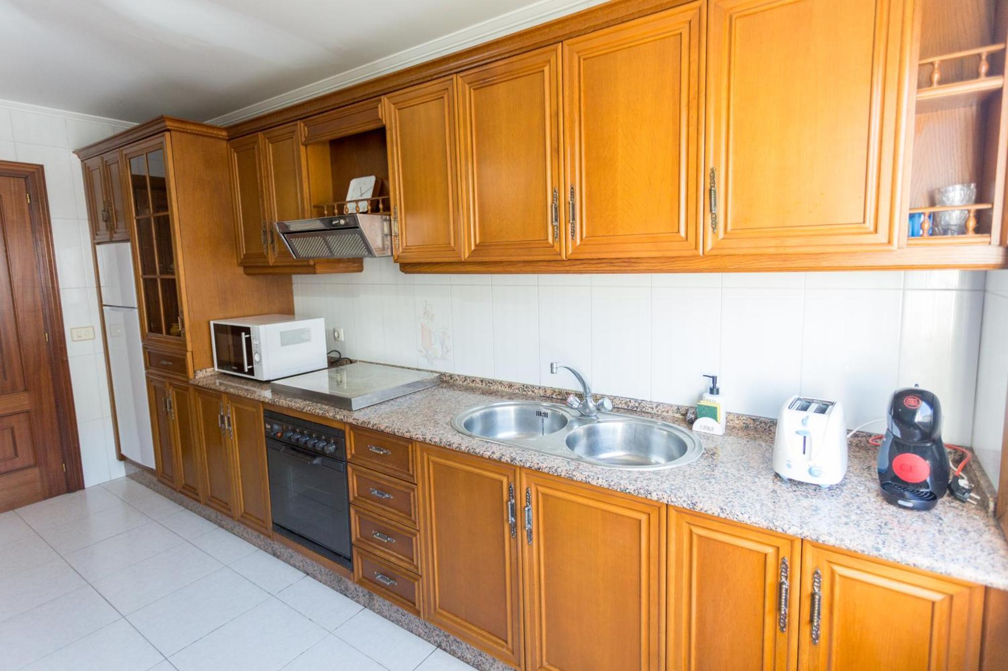 Disfruta De Melide En Este Amplio Apartamento Exterior photo